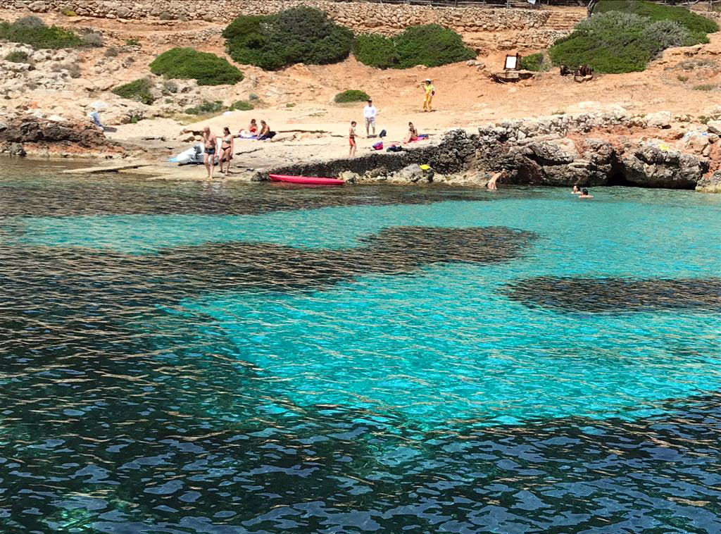Levanzo in barca